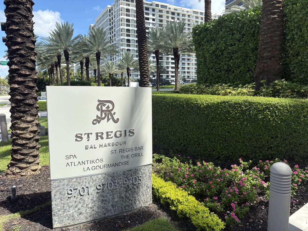 St. Regis Bal Harbor North  photo 3